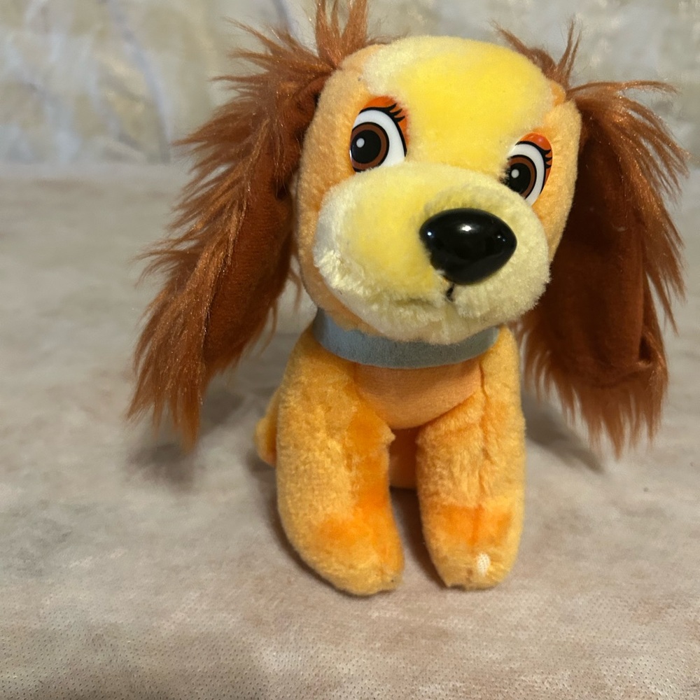 Disney Plush 80’s Lady from‎ Lady and The Tramp